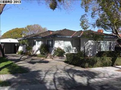489 Hawthorne St, Pittsburg, CA, 94565