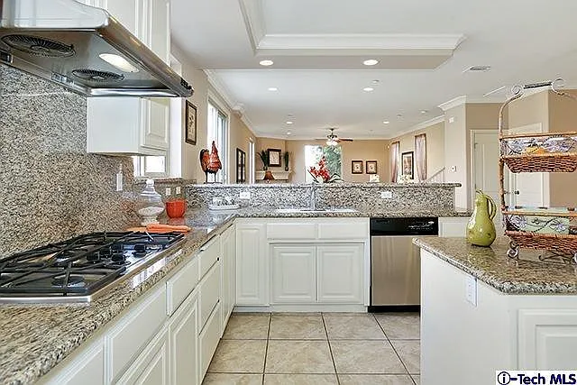 9432 Jacob Ln — Photo 7