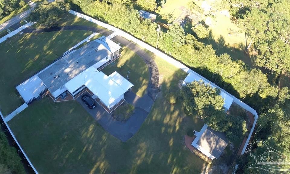 9139 Sunset Dr, Navarre, FL 32566 Zillow