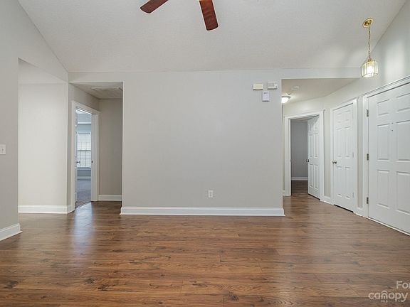 5th image of 13514 Glencreek Ln