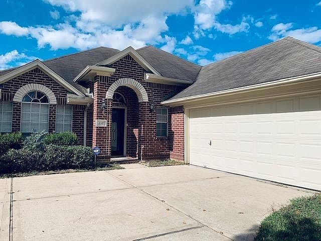 1st image of 510 Jays Ln