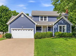 9224 Swarner Dr, Lenexa, KS 66219