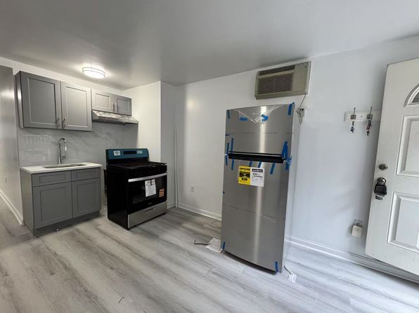 3086 Middletown Rd FLOOR 1