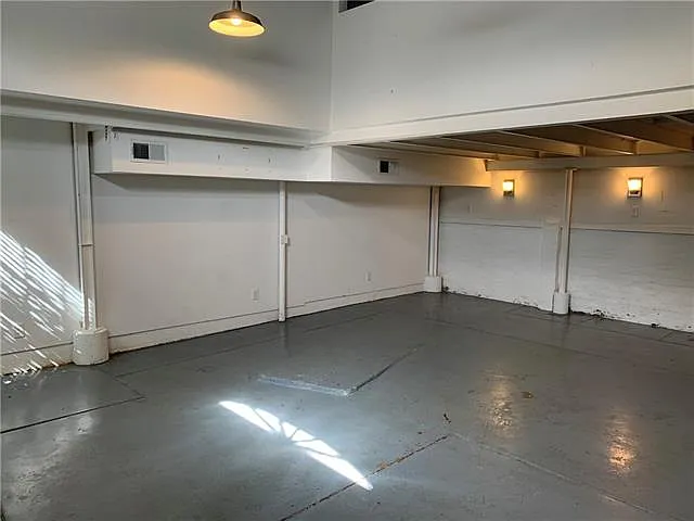 210 N Lopez St #A — Photo 7