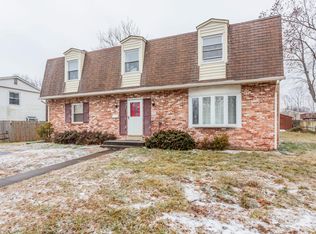 319 Missouri Ave, Herndon, VA 20170