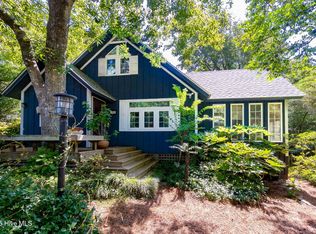 138 Yaupon Rd, Pine Knoll Shores, NC 28512