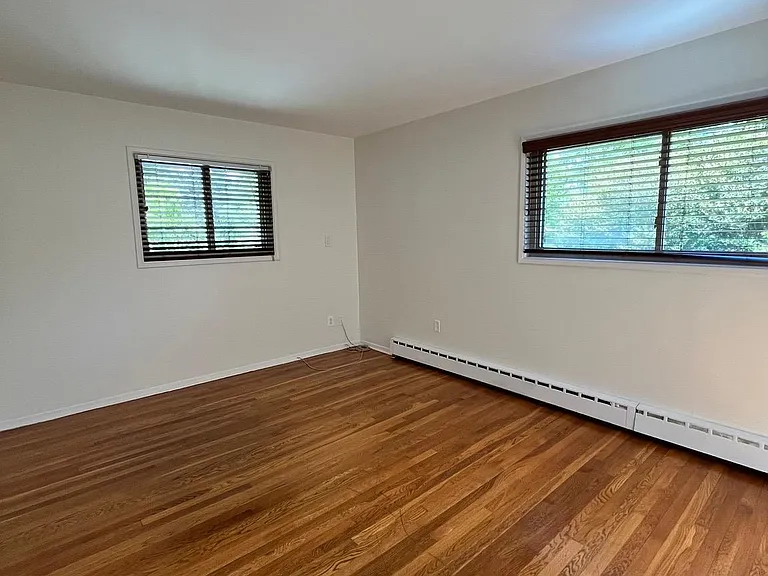 3440 Skyview Ter — Photo 30