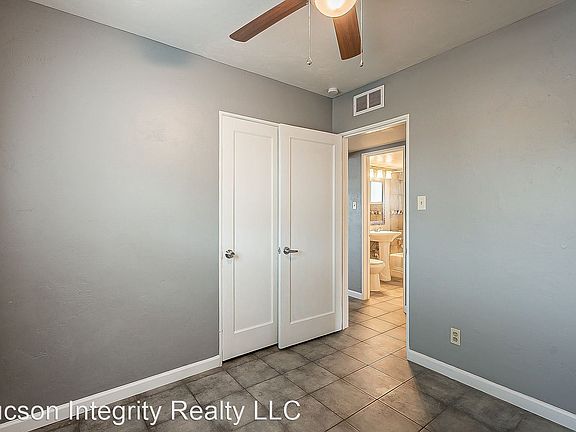 5th image of 2203 N Flores Dr #7559423