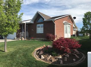 971 E 5700 S, South Ogden, UT 84405