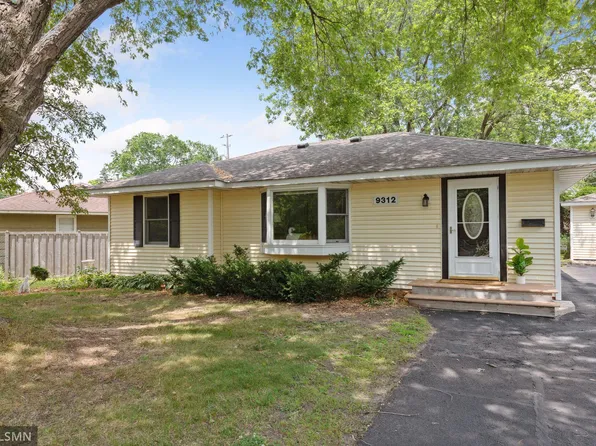 9312 Minnetonka Blvd, Saint Louis Park, MN 55426