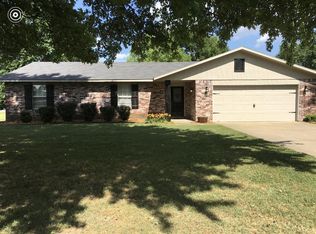 1475 Castle View Dr, Springdale, AR 72762