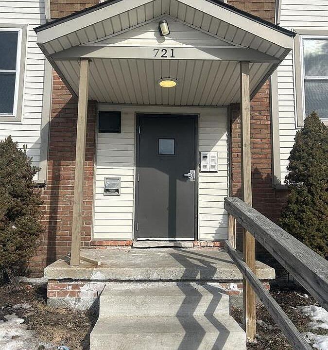 1st image of 721 Green Rd APT 234