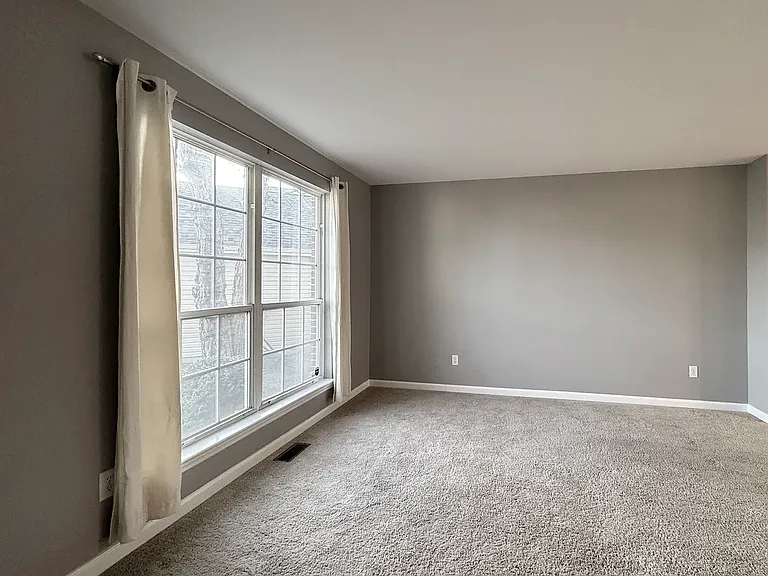 2301 Kingstowne Place Ct — Photo 9
