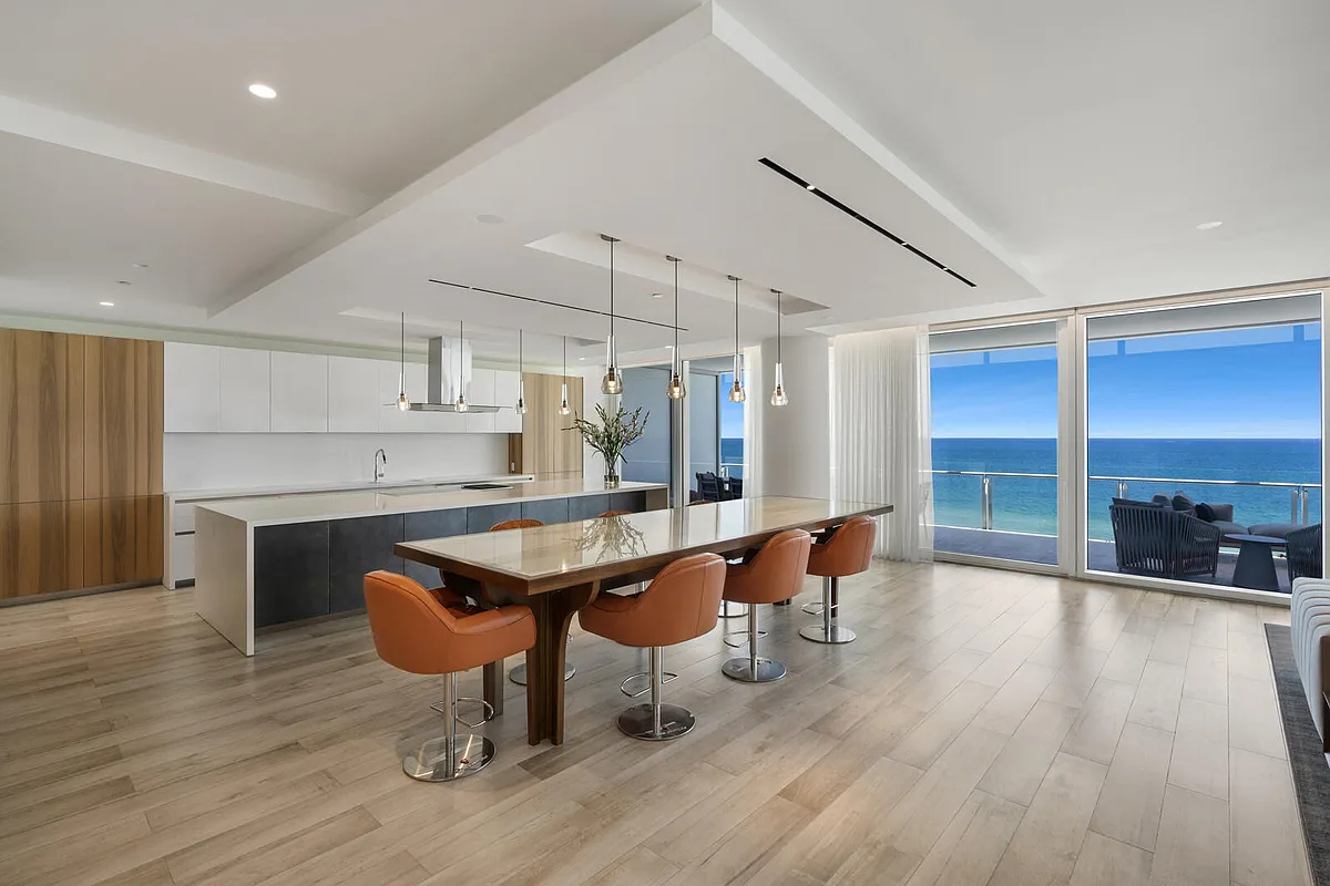 Building Photo - 9001 Collins Ave #S-701