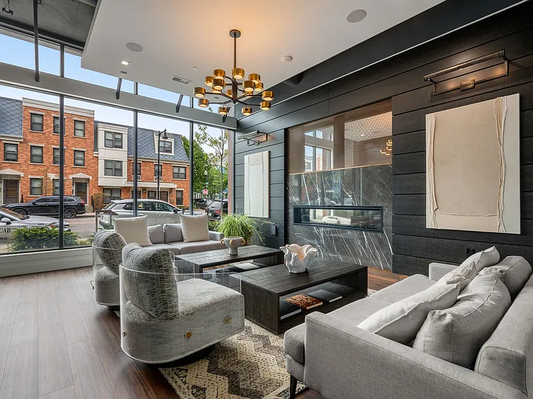 99 Sumner St #321 — Photo 37