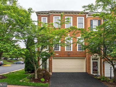 8001 Samuel Wallis St, Lorton, VA, 22079