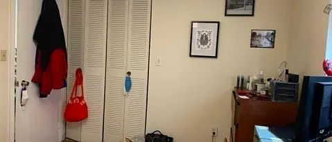 5th image of 239 Kelton St APT 24