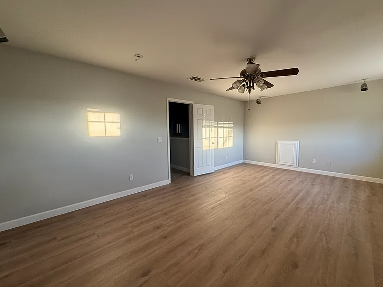 2871 Pinta Ct — Photo 37