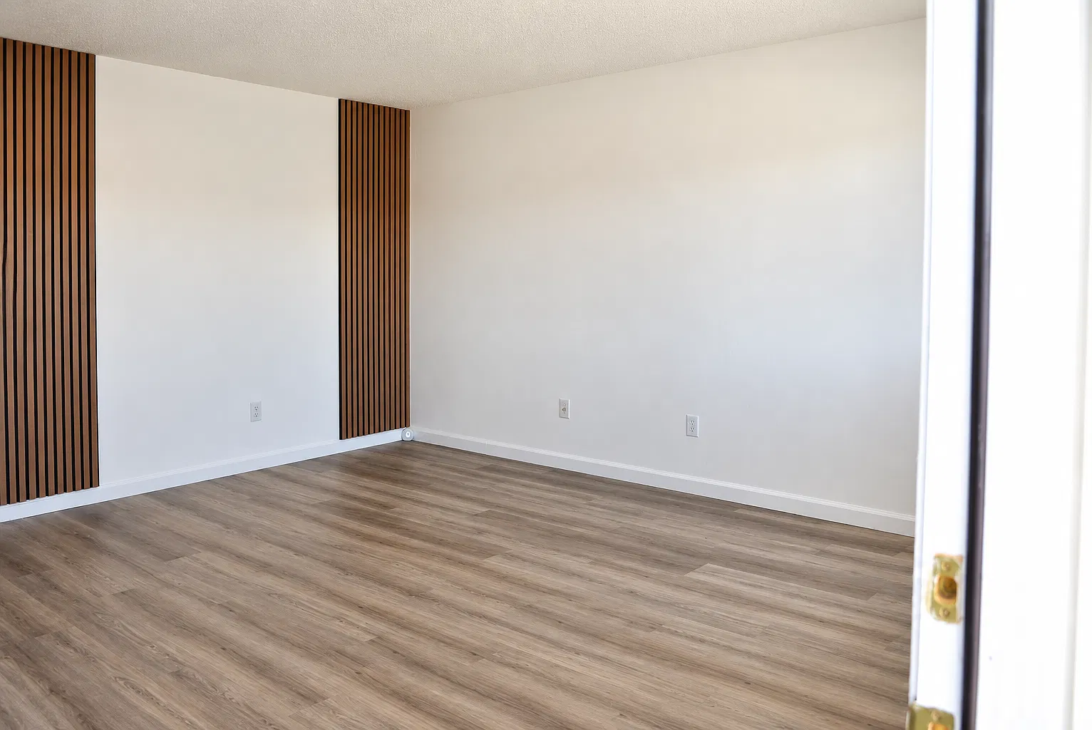 2 bed, 750 sqft, $1,325 — Photo 1