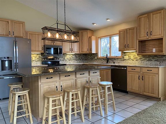 5th image of 2575 N County Road 200 W