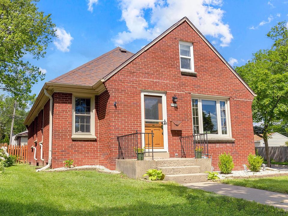 2903 South 46th STREET, Milwaukee, WI 53219 | Zillow