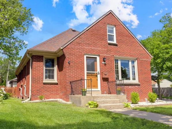 2903 South 46th STREET, Milwaukee, WI 53219