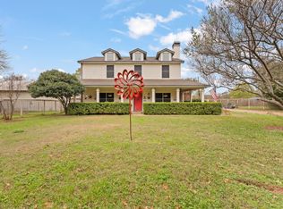 3500 Trails End Rd, Burleson, TX 76028