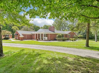 890 E Romeo Rd, Oakland, MI 48363
