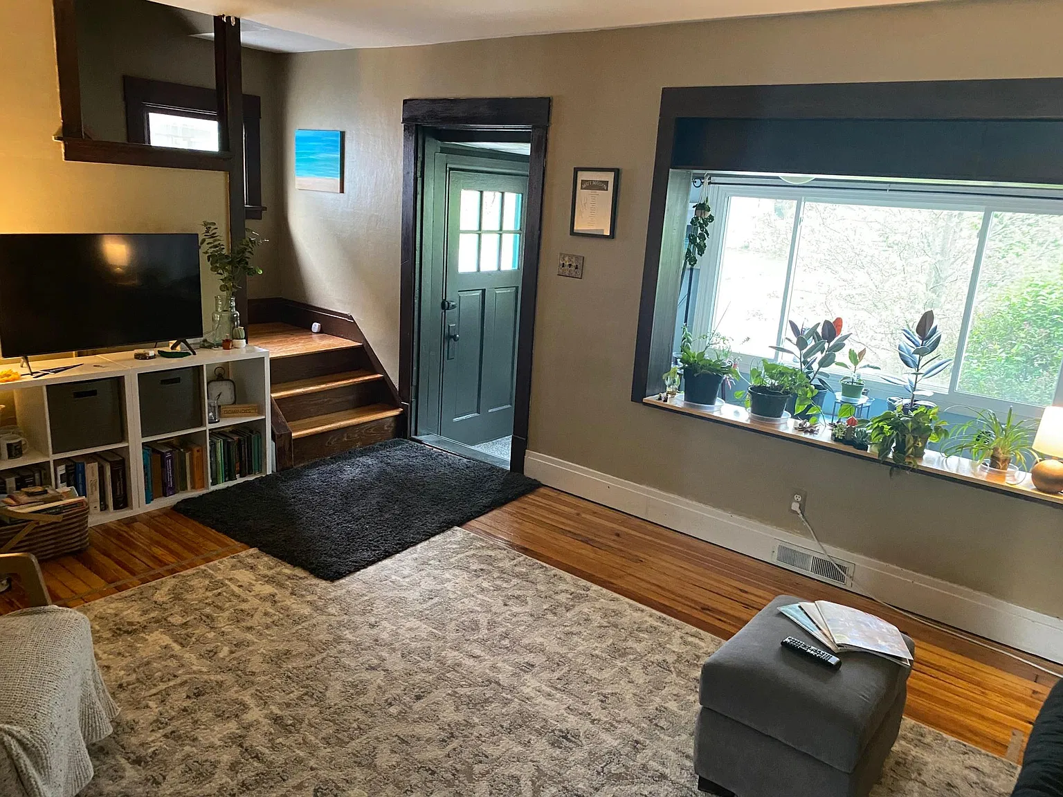 3 bed, 1286 sqft, $2,200 — Photo 2