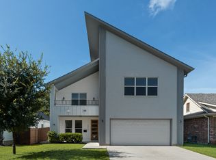 2813 W Bewick St, Fort Worth, TX 76109