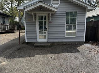 310 Dewey Ave, Ocean Springs, MS 39564