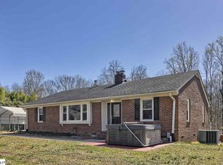 131 Motor Boat Club Rd, Greenville, SC 29611