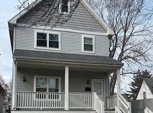2563 N 36th St, Milwaukee, WI 53210