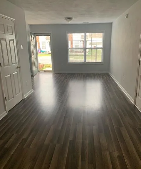 6709 Woodcreeper Dr — Photo 4