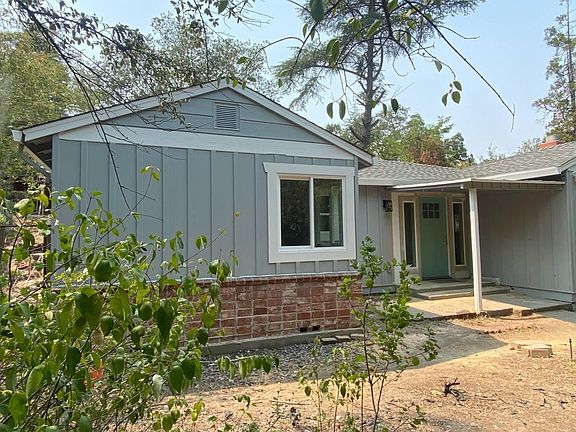 4th image of 241 Sierra Dr