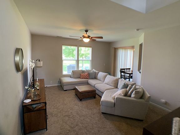 3rd image of 24961 Gates Ln