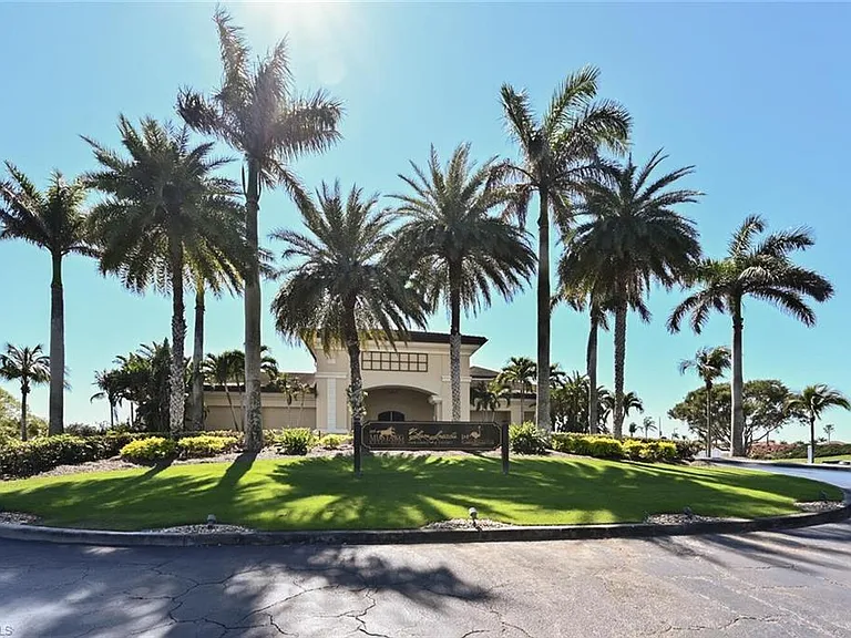 7563 Moorgate Point Way — Photo 36