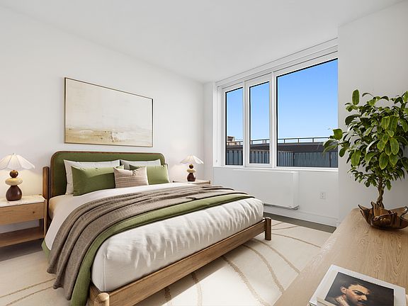 5th image of 3620 Steinway St APT 231