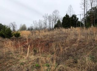 5336 Whitener Rd, Hickory, NC 28602