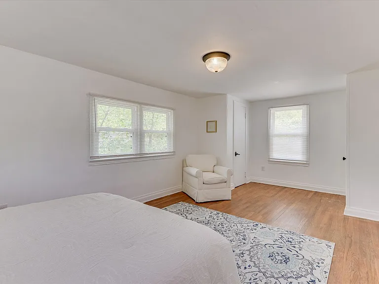 1532 Colleton Ave SE — Photo 13