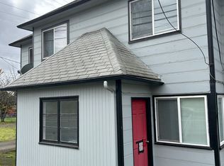 413 NW 1st Ave APT 1, Kelso, WA 98626