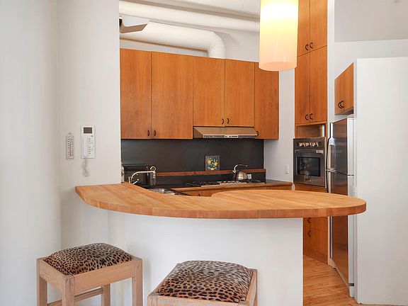 2nd image of 73 5th Ave APT 6A