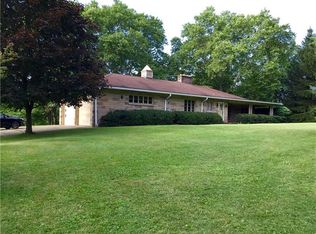 440 Dorseyville Rd, Pittsburgh, PA 15215