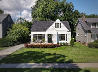 4210 W 222nd St, Fairview Park, OH
