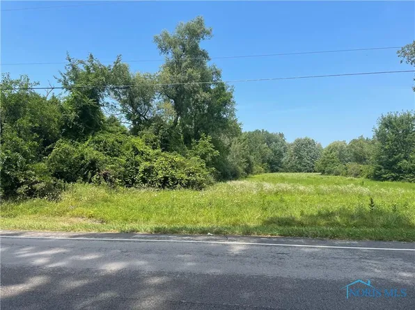 9456 W Bancroft St, Holland, OH 43528