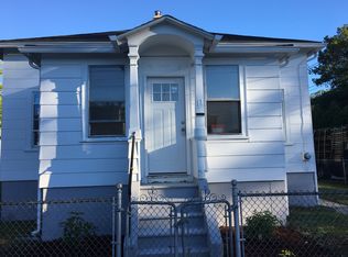 11 Roy St, Bellingham, MA 02019