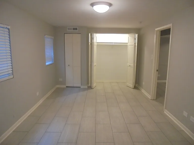 1122 Saint Andrews Ct #1122 — Photo 25