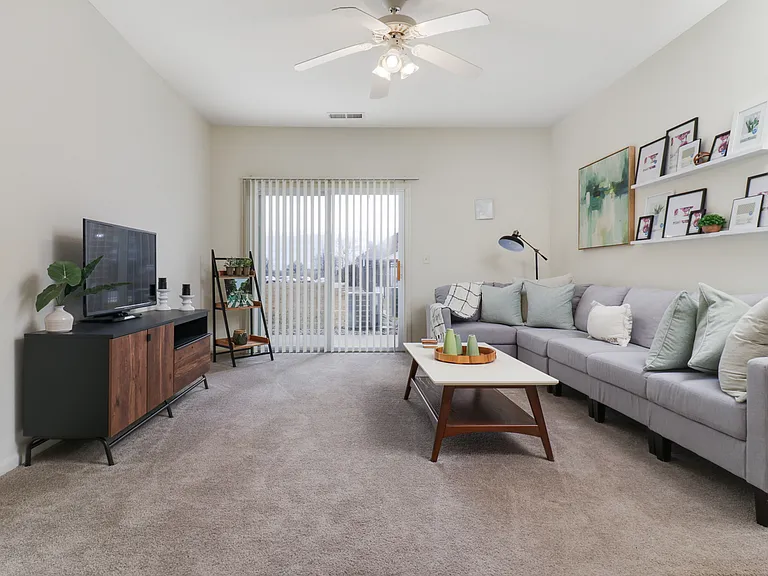 Living Room - Sm2x2C