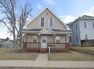 1321 3rd St SW, Cedar Rapids, IA 52404