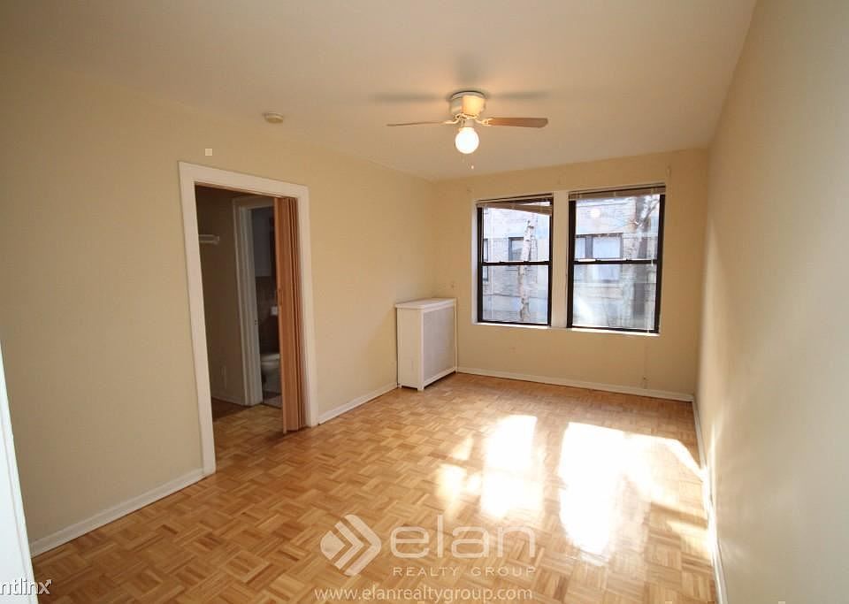 1st image of 739 W Belmont Ave APT 302